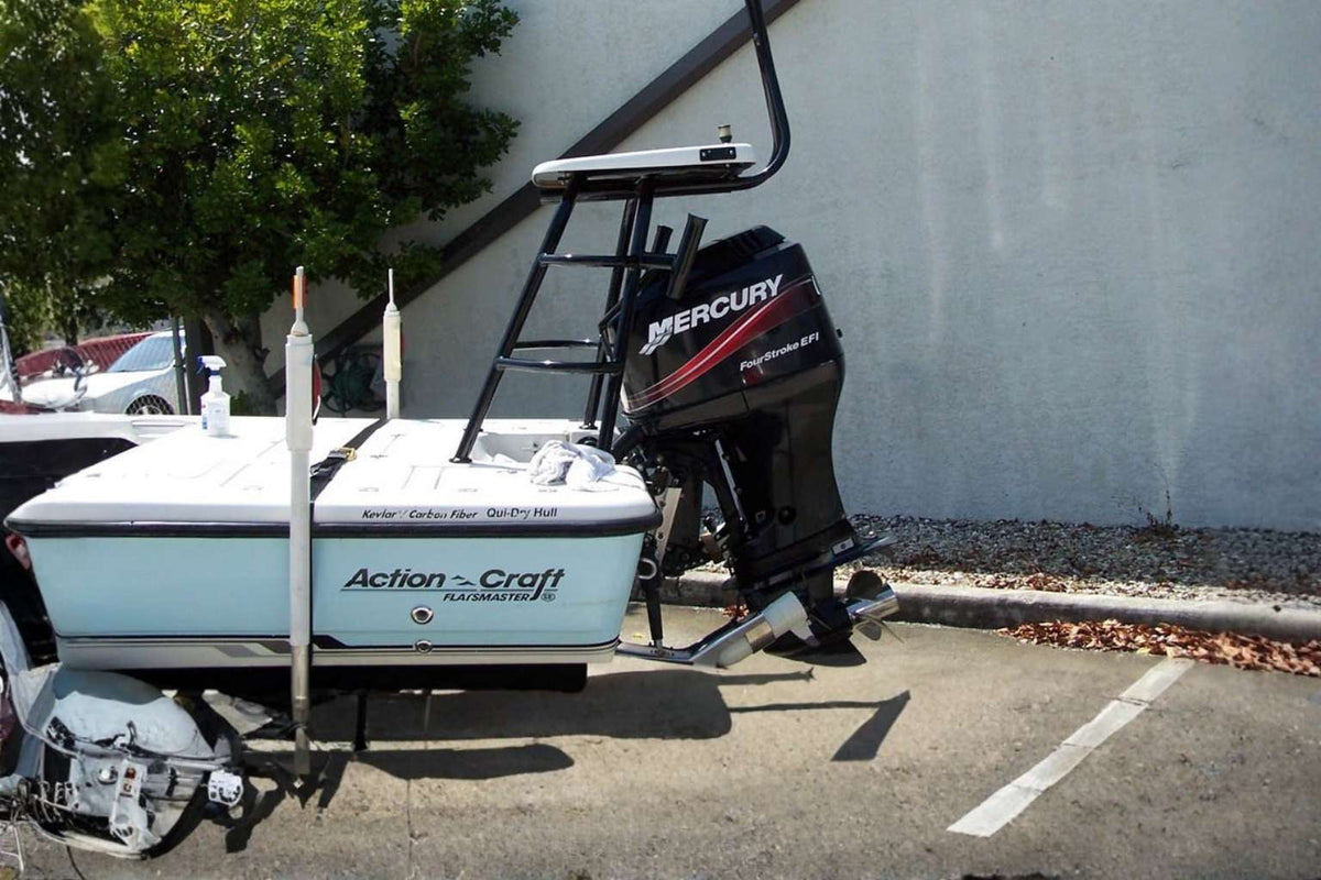 Outboard Marine Engine Guide: 7 Crucial Tips and Tricks for Boat Owners